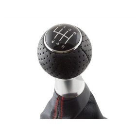   Audi A3 I 8L 96-03 sebességváltó gomb FEKETE + FEKETE Váltószoknya PIROS varrással 6 SEBESSÉGES